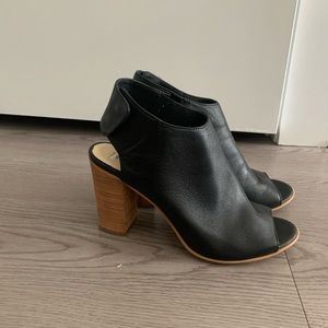 Steve Madden Nonstp booties